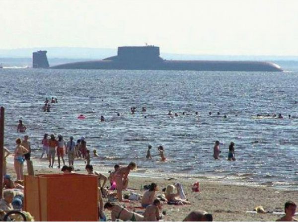 U-Boot in StrandnÃ¤he