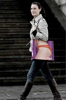 Die besten 100 Bilder in der Kategorie werbung: Sexy Einkaufstasche