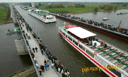 Die besten 100 Bilder in der Kategorie schiffe: SchiffstraÃe