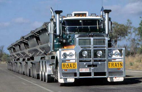 Roadtrain-Truck in Australia