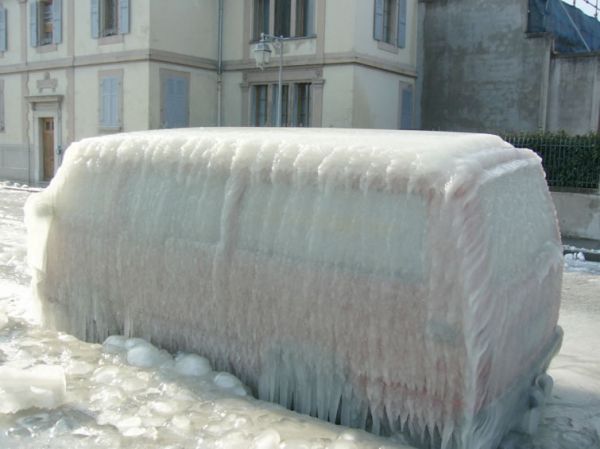 Die besten 100 Bilder in der Kategorie autos: Eis-Sturm-Auto