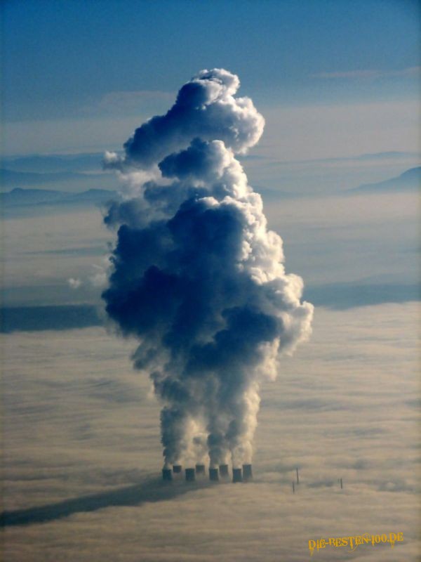 Die besten 100 Bilder in der Kategorie natur: Wolken Abgase