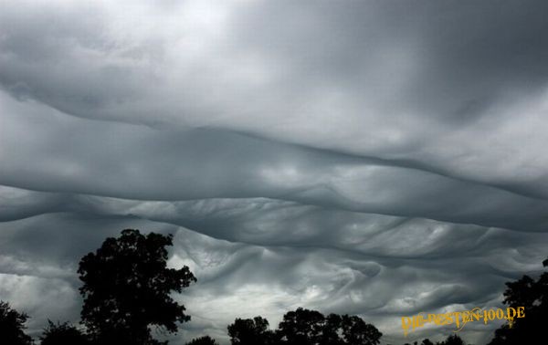 Die besten 100 Bilder in der Kategorie wolken: abgefahrene Wellen Wolken