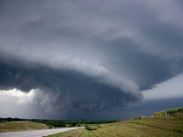 Die besten 100 Bilder in der Kategorie wolken: Wirbelsturm-Wolken