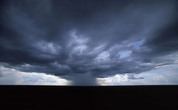 Die besten 100 Bilder in der Kategorie wolken: Wolken Regen Ã¼ber Meer