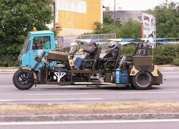 Die besten 100 Bilder in der Kategorie motorraeder: Fettes Trike Motorrad