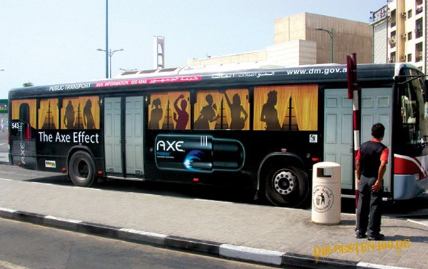 Die besten 100 Bilder in der Kategorie werbung: The axe effect - Bus