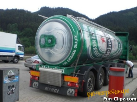 Die besten 100 Bilder in der Kategorie werbung: Heineken-Bierdosen-Werbung-Bierlaster