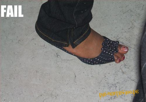 Die besten 100 Bilder in der Kategorie fail: Offener Schuh - FAIL