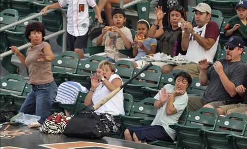 Die besten 100 Bilder in der Kategorie sport: aua, baseball, schlÃ¤ger
