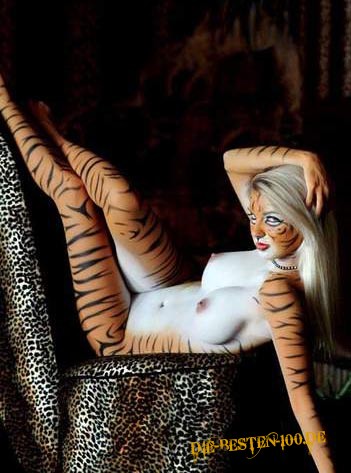 Die besten 100 Bilder in der Kategorie bodypainting: Scharfer sexy Tiger