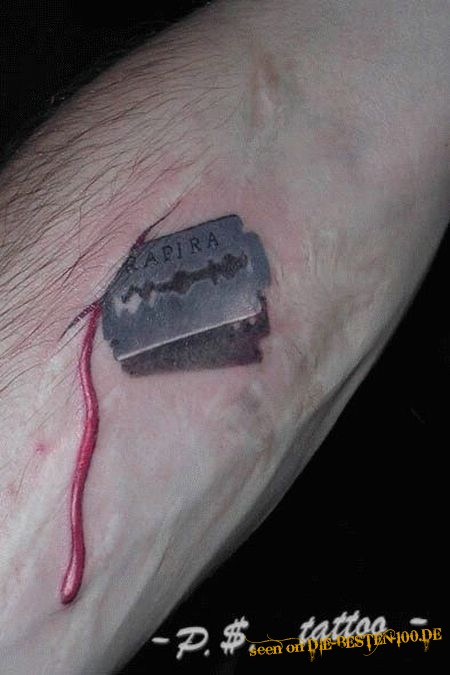 Die besten 100 Bilder in der Kategorie tattoos: Rasierklingen-Blut-Tattoo