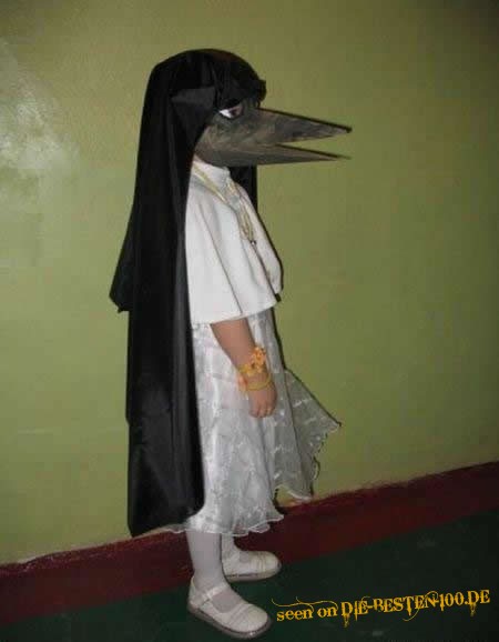 Die besten 100 Bilder in der Kategorie verkleidungen: Scary Kid Costume - What the hell