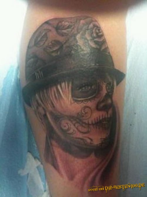 Die besten 100 Bilder in der Kategorie coole_tattoos: Sweet Skeleton Chick Tattoo