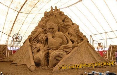 Die besten 100 Bilder in der Kategorie sand_kunst: Teufel aus Sand