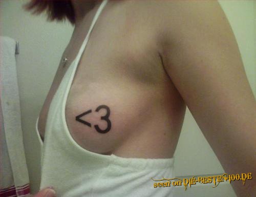 Kleiner 3 Brust - Tattoo
