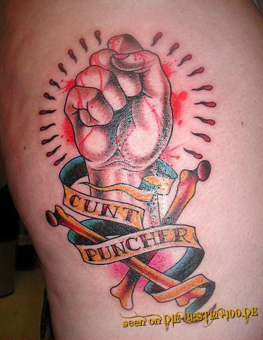 Die besten 100 Bilder in der Kategorie tattoos: cunt puncher Tattoo