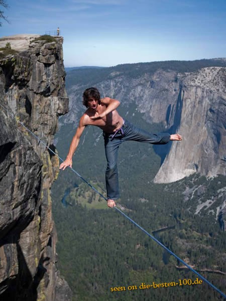 Die besten 100 Bilder in der Kategorie gefaehrlich: Slack Line ohne Sicherung