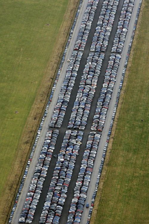 Die besten 100 Bilder in der Kategorie autos: Parkplatz