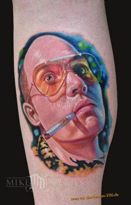 Die besten 100 Bilder in der Kategorie lustige_tattoos:  Fear and Loathing in Las Vegas Tattoo