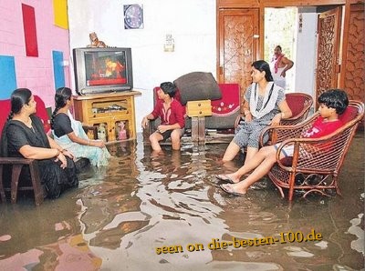 Die besten 100 Bilder in der Kategorie menschen: Hochwasser TV