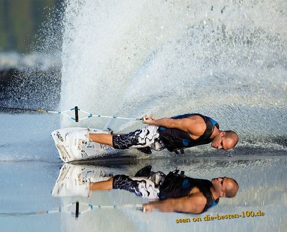 Die besten 100 Bilder in der Kategorie sport: Wasserski horizontal
