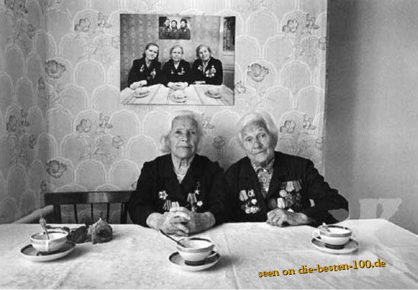 Kriegs Witwen Fotogallerie