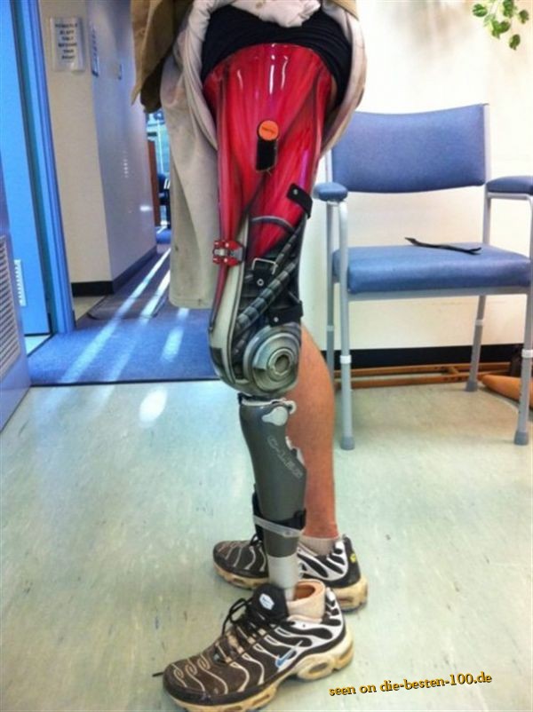 Beinprothese mit Muskel-Design