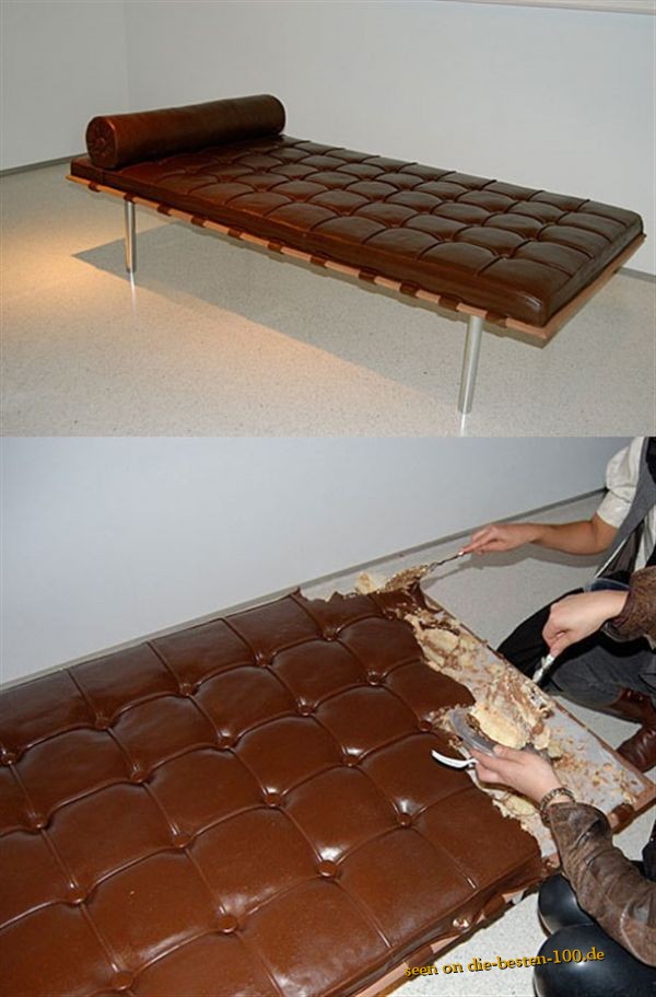 Bequemer Sofa-Liege-Schokokuchen