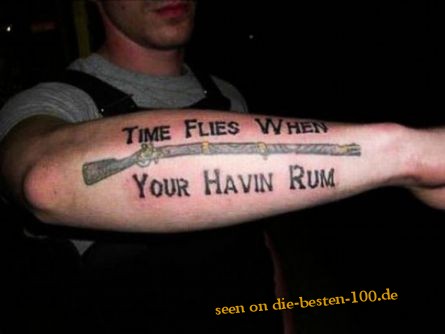 Die besten 100 Bilder in der Kategorie tattoos: Time flies when your havin rum - Tattoo