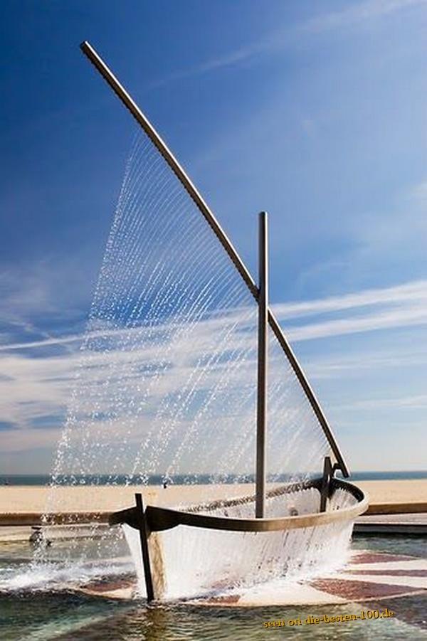 Die besten 100 Bilder in der Kategorie kunst: Segelschiff-Brunnen - Sailingship fountain