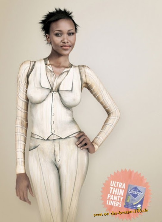 Die besten 100 Bilder in der Kategorie bodypainting: White suit on Black Women Bodypainting