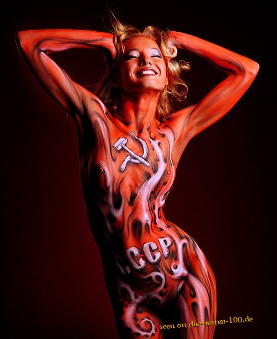 Die besten 100 Bilder in der Kategorie bodypainting: CCCP Bodypainting - Kommunistisches Bodypainting