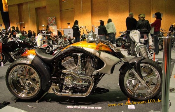 Die besten 100 Bilder in der Kategorie custom_bikes: cool motorcycle costum style