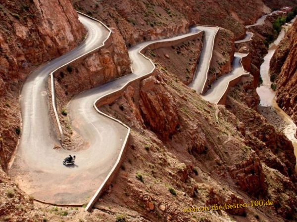 Die besten 100 Bilder in der Kategorie motorraeder: Traum Motorrad StraÃe