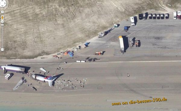 Die besten 100 Bilder in der Kategorie flugzeuge: Google Maps Flugzeug UnglÃ¼ck