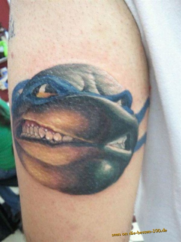 Die besten 100 Bilder in der Kategorie lustige_tattoos: 3D Ninja Turtle Tattoo
