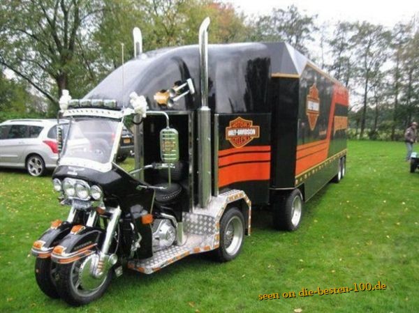 Harley Davidson Motorbike Truck