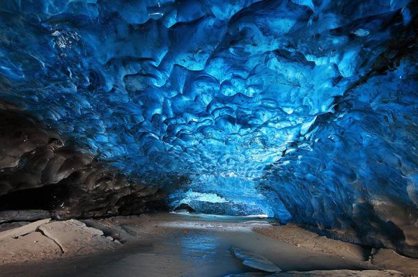 Die besten 100 Bilder in der Kategorie natur: EishÃ¶hle - Gletscher?