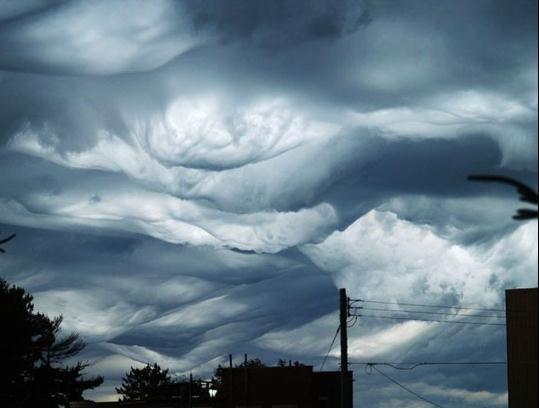 Apokalyptische Wolken