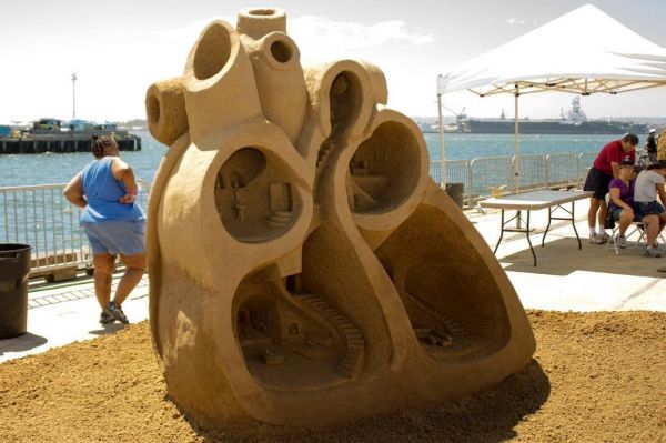 Die besten 100 Bilder in der Kategorie sand_kunst: Sandiges Wohnungs Herz 