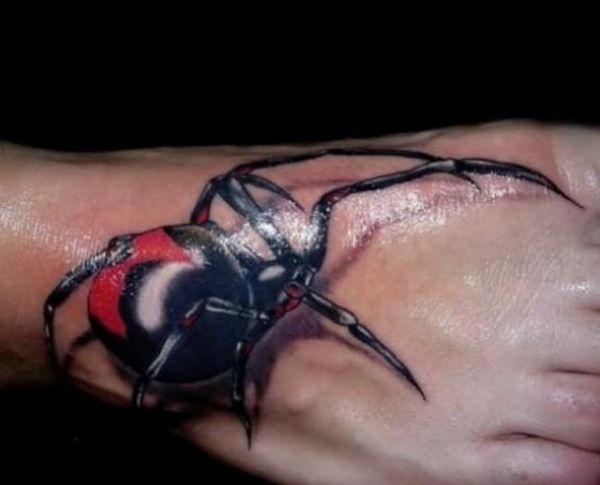 cooles 3D Spinnen-Tattoo
