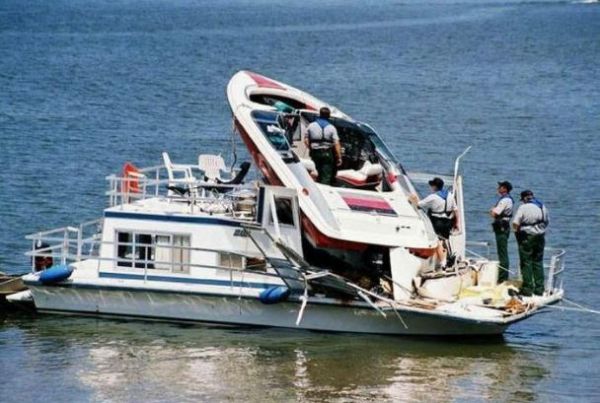 Boat Parking Fail