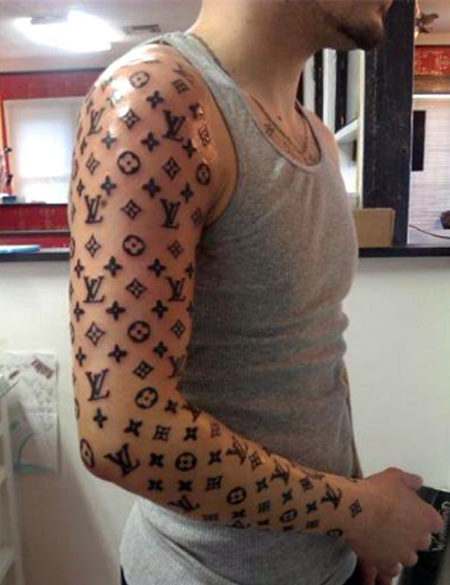 Die besten 100 Bilder in der Kategorie schlechte_tattoos: Handtaschen Tattoo