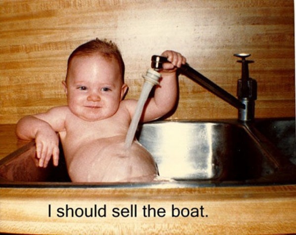 Ich sollte das Boot verkaufen - Baby in SpÃ¼le