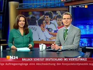 Die besten 100 Bilder in der Kategorie sport: Ballack scheisst Deutschland ins Finale