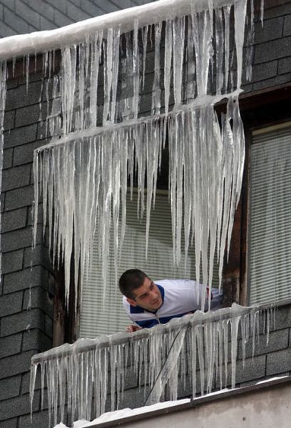 Die besten 100 Bilder in der Kategorie gefaehrlich: Eiszapfen