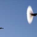 Die besten Bilder in der Kategorie flugzeuge: Kampfflugzeug durchbricht Schallmauer