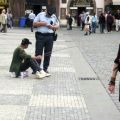 The Best Pics:  Position 41 in  - Funny  : In der Fußgängerzone beim Angeln ohne Angelschein erwischt von Polizei