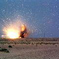 Die besten Bilder:  Position 9 in explosionen - Explosion in Wüste